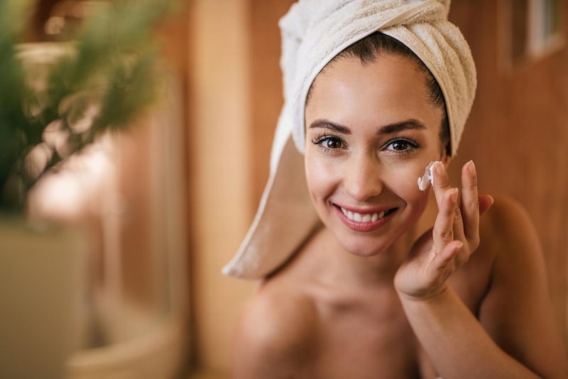 Hausgemachte Naturkosmetik: 7 einfache Rezepte für Ihre Haut